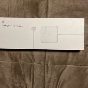 Apple 45W MagSafe 2 Power Adapter